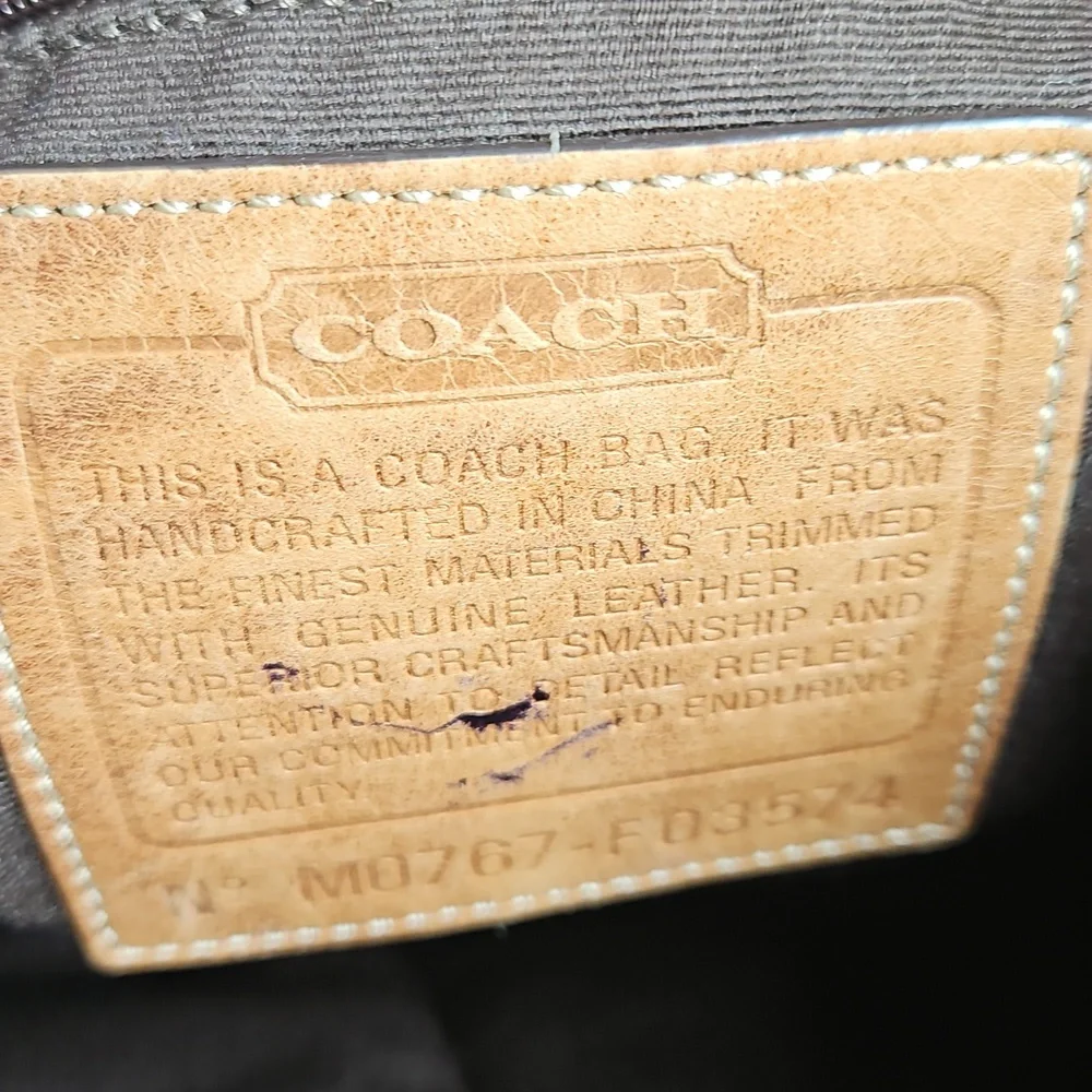 Authentic Coach Monogram Leather SOHO Crossbody Shoulder Bag - Picture 13 of 15